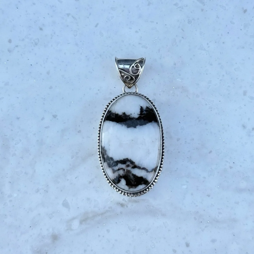 925 Sterling Silver White Buffalo Turquoise Pendant - Picture 2 of 9